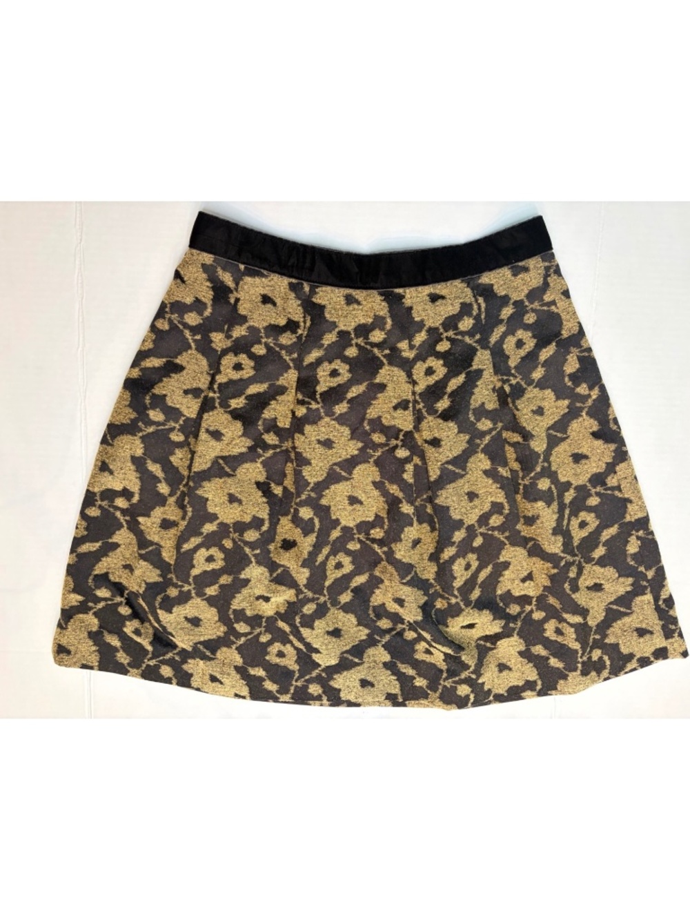 LOFT Petites Black Gold Floral A-Line Skirt with Velvet Waistband Detail 0P